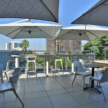 304 Sandton Skye 约翰内斯堡 外观 照片